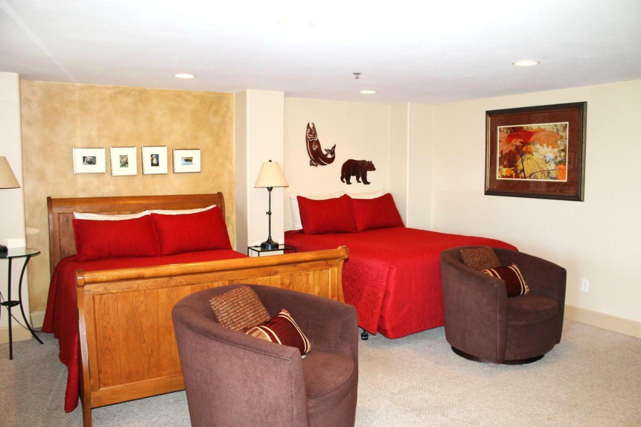 Otter Beach Lodges Хомер Экстерьер фото